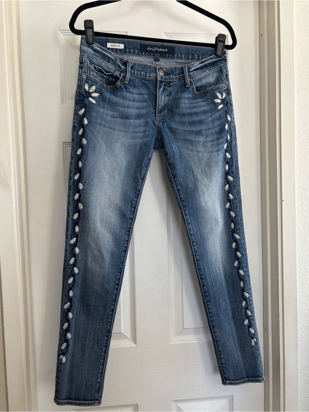 Driftwood Marilyn Jeans - Size 27